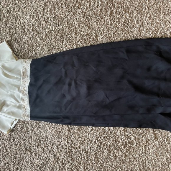 Vintage Dress - Picture 2 of 3